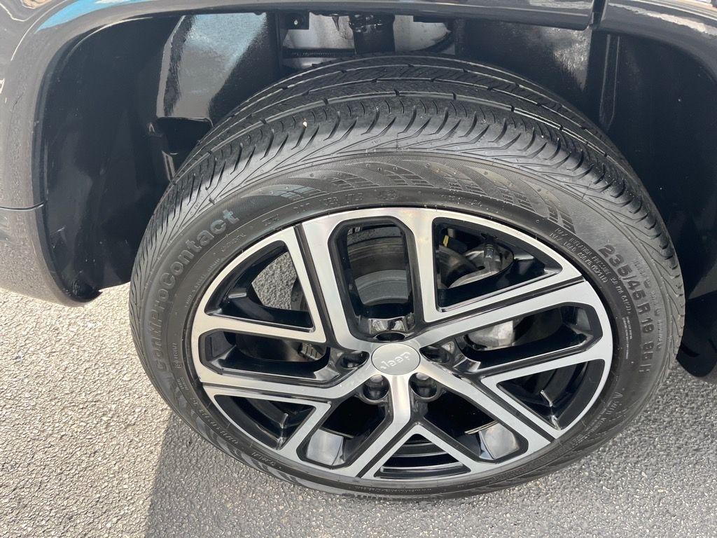 used 2024 Jeep Compass car, priced at $26,900