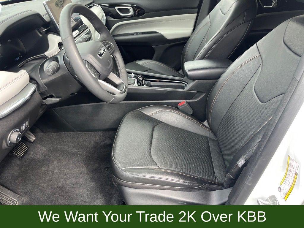 used 2024 Jeep Compass car, priced at $25,652