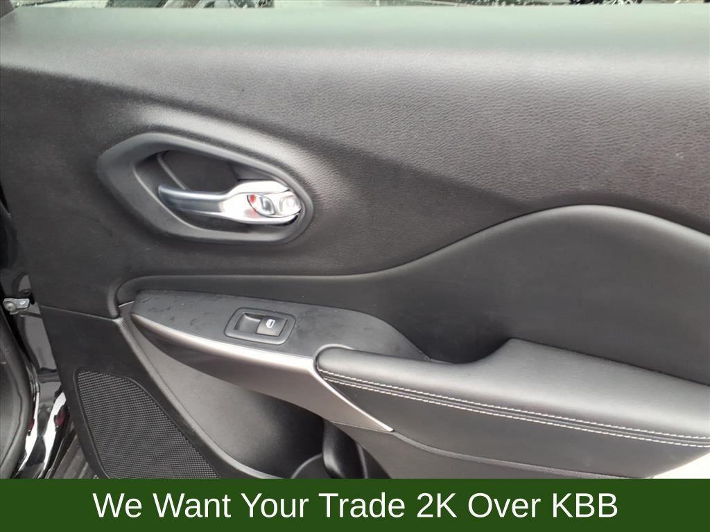 used 2021 Jeep Cherokee car, priced at $23,850