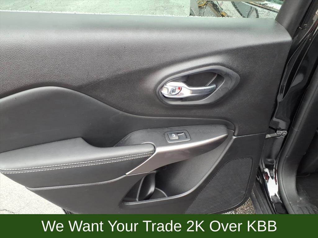 used 2021 Jeep Cherokee car, priced at $23,850