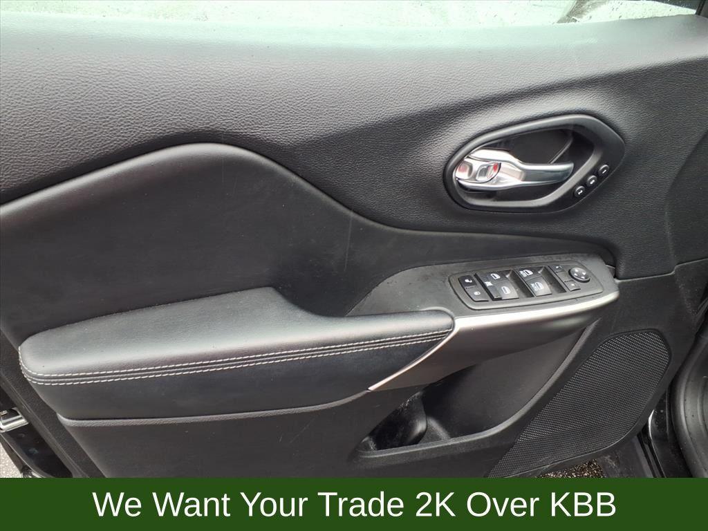 used 2021 Jeep Cherokee car, priced at $23,850