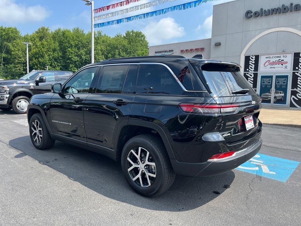 new 2025 Jeep Grand Cherokee car, priced at $44,500