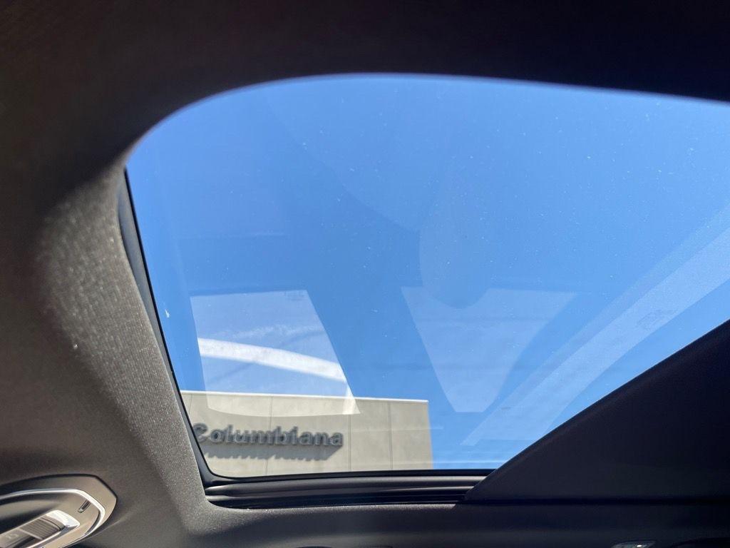 new 2025 Jeep Grand Cherokee car, priced at $50,514