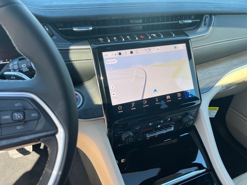 new 2025 Jeep Grand Cherokee car, priced at $50,514