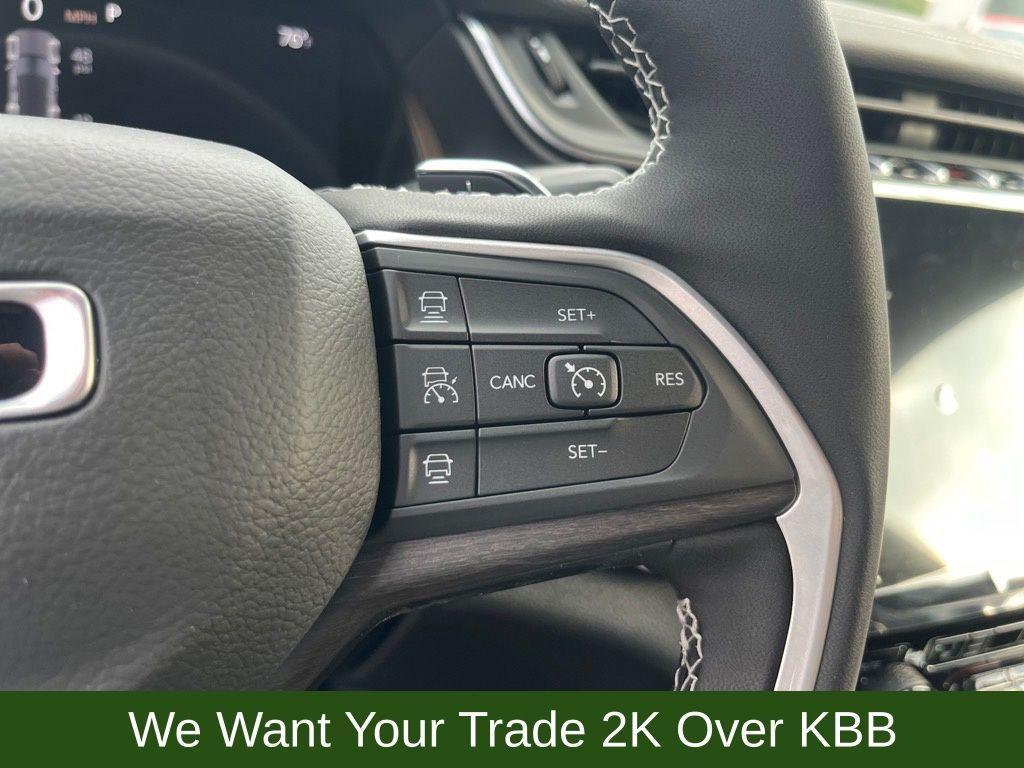 new 2025 Jeep Grand Cherokee car, priced at $39,050