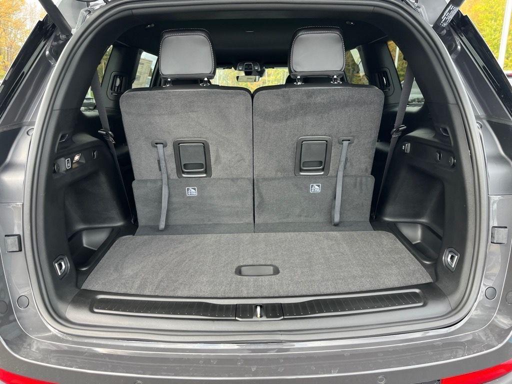 new 2025 Jeep Grand Cherokee L car, priced at $47,431