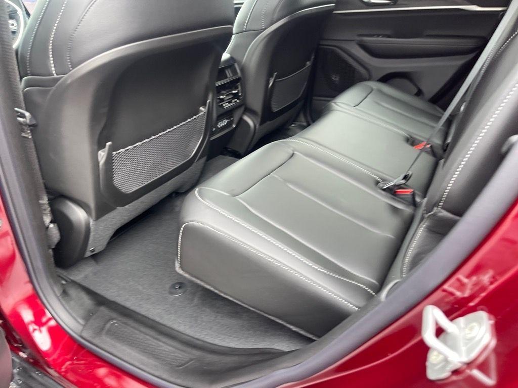 new 2025 Jeep Grand Cherokee car, priced at $43,497