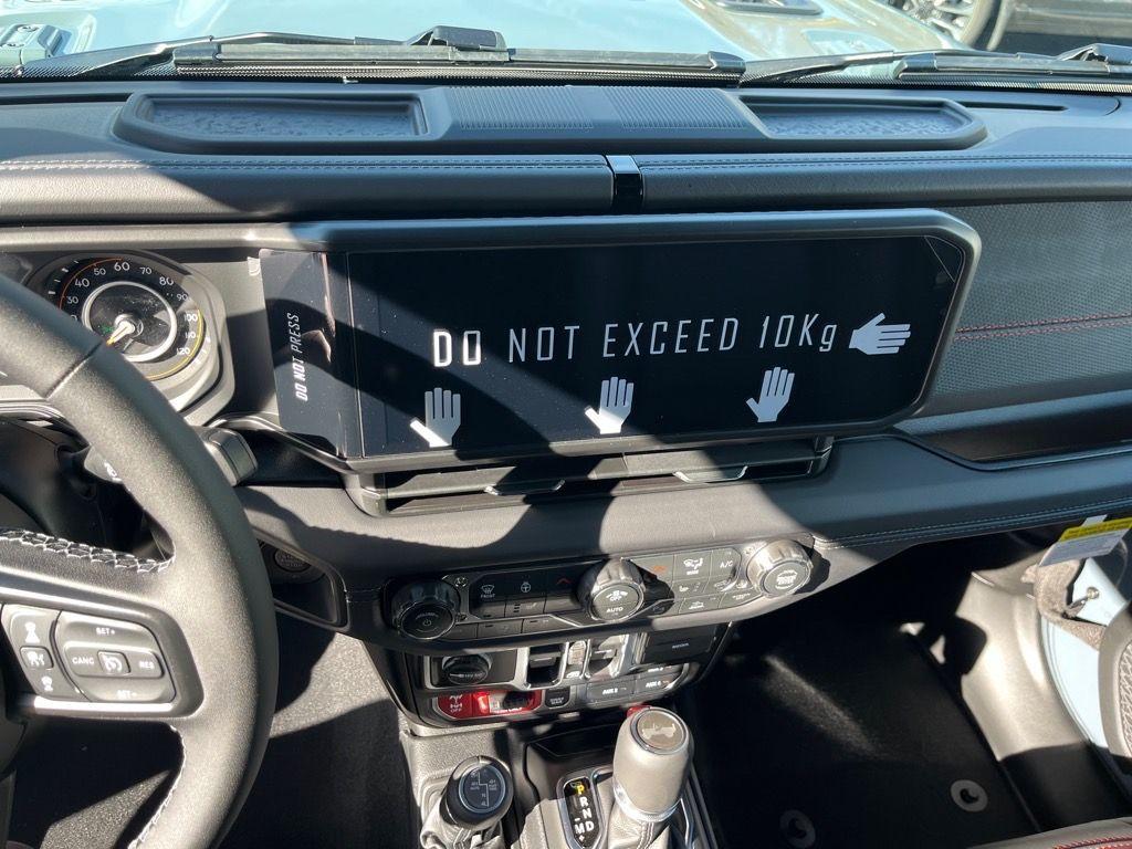 new 2026 Jeep Wrangler car, priced at $69,400