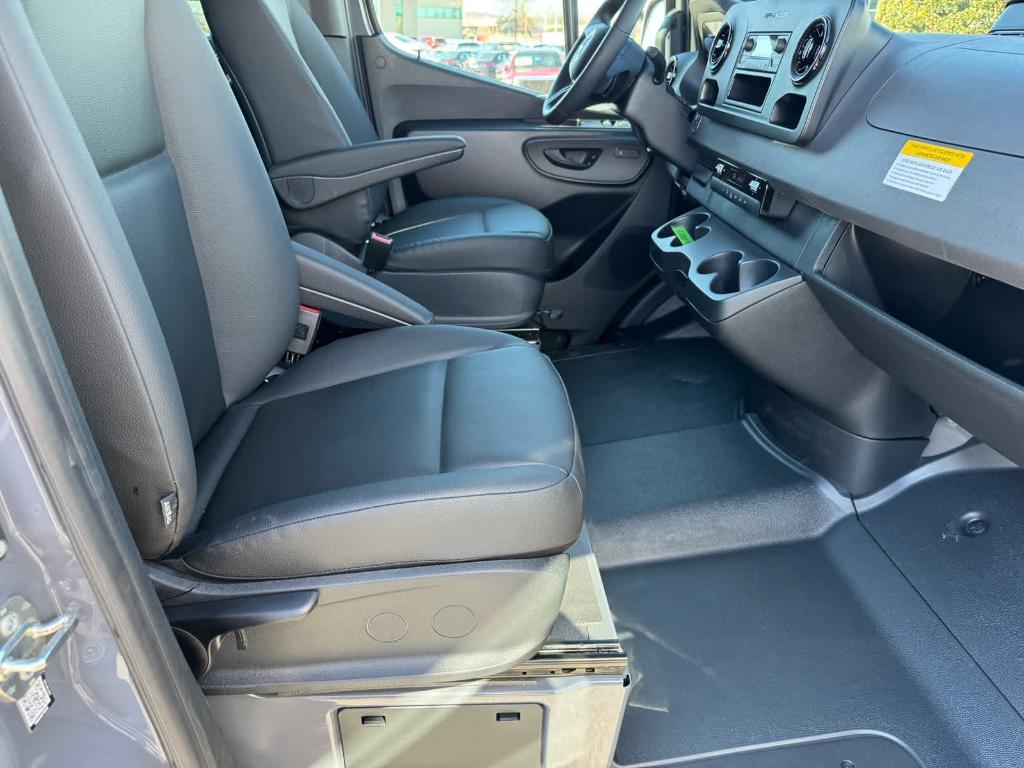 new 2025 Mercedes-Benz Sprinter 2500 car, priced at $73,444