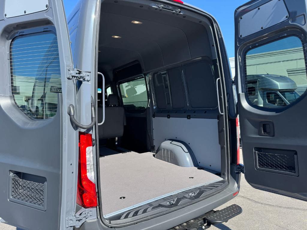 new 2025 Mercedes-Benz Sprinter 2500 car, priced at $73,444