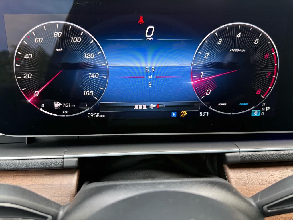 new 2025 Mercedes-Benz GLE 450 car, priced at $80,145