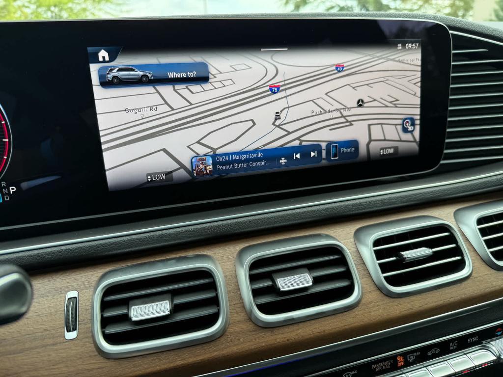 new 2025 Mercedes-Benz GLE 450 car, priced at $80,145