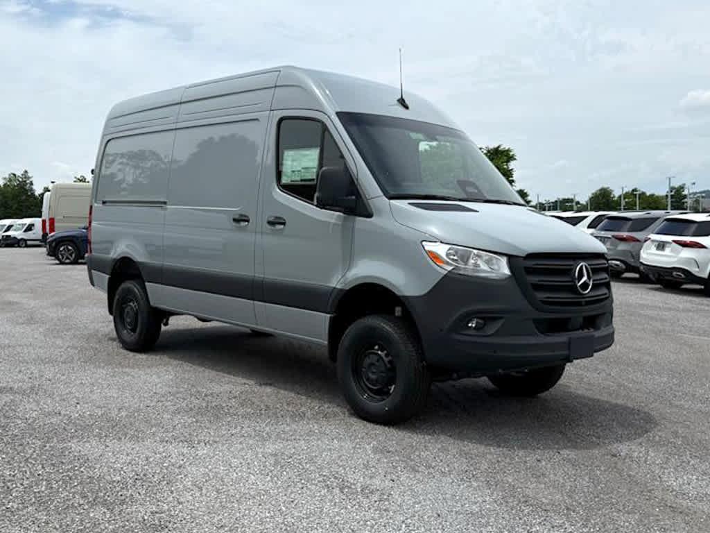 new 2025 Mercedes-Benz Sprinter 2500 car, priced at $75,467