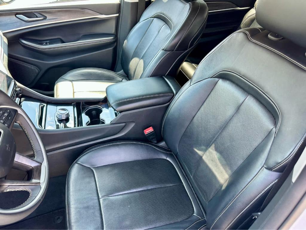 used 2023 Jeep Grand Cherokee L car, priced at $31,990