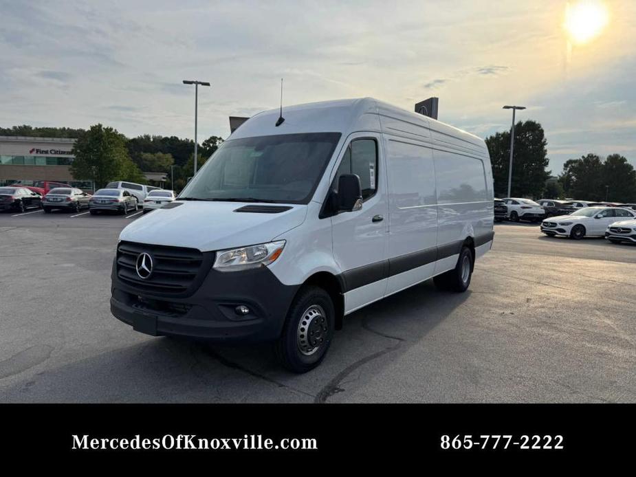 new 2024 Mercedes-Benz Sprinter 4500 car, priced at $78,907