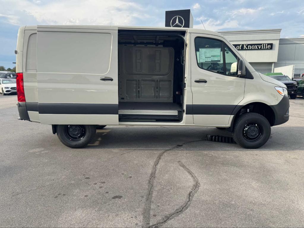 new 2025 Mercedes-Benz Sprinter 2500 car, priced at $68,853