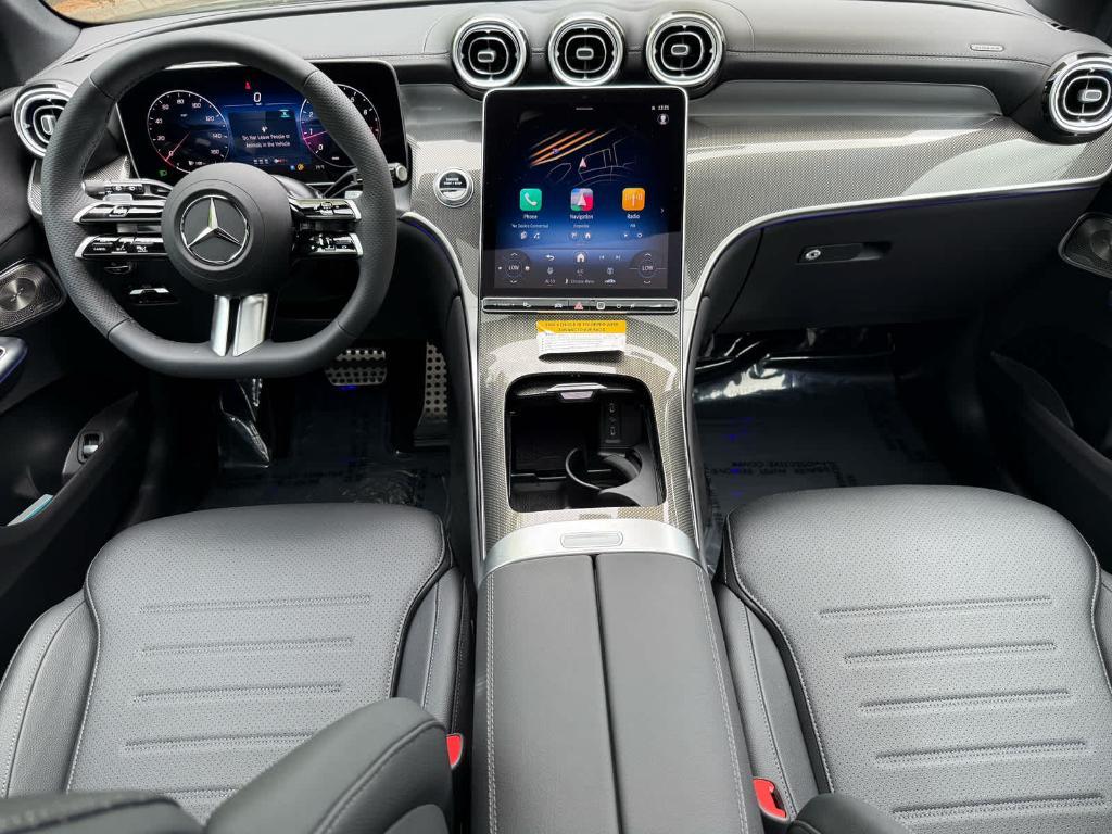 new 2025 Mercedes-Benz GLC 300 car, priced at $63,195