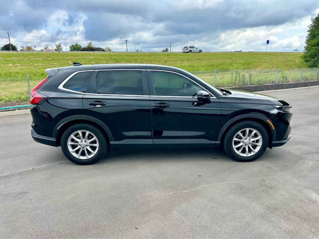 used 2024 Honda CR-V car, priced at $29,900