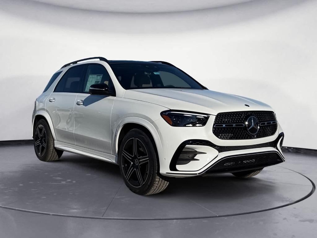 new 2025 Mercedes-Benz GLE 580 car, priced at $103,430