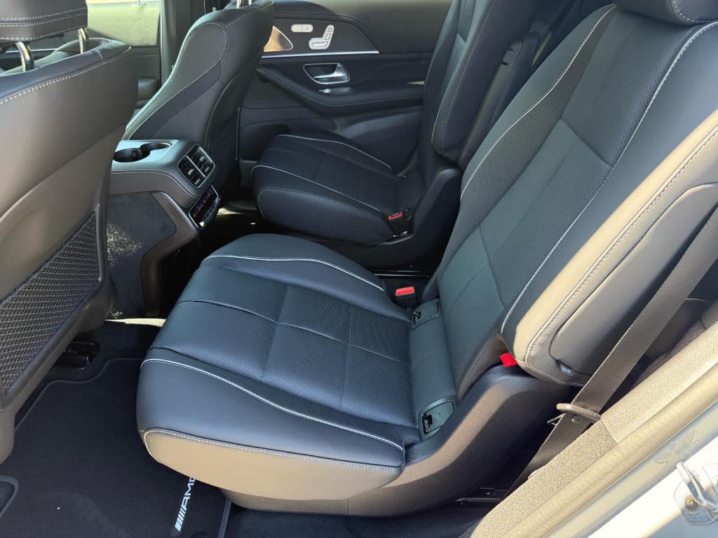 new 2026 Mercedes-Benz GLS 580 car, priced at $127,970