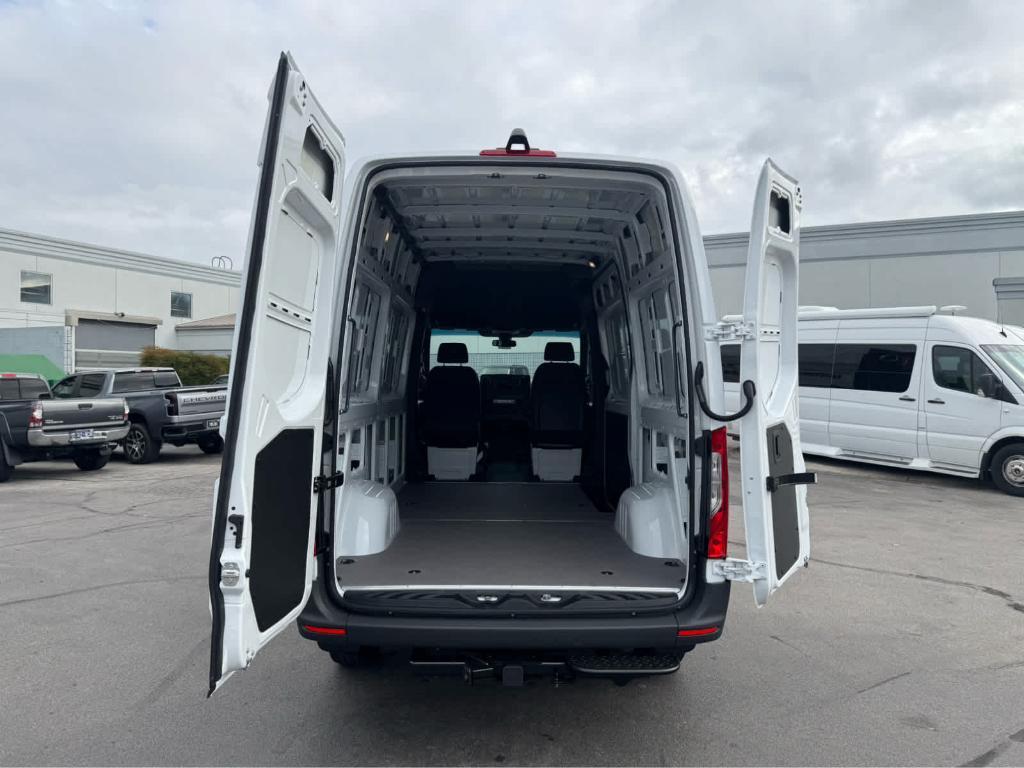 new 2025 Mercedes-Benz Sprinter 2500 car, priced at $62,073