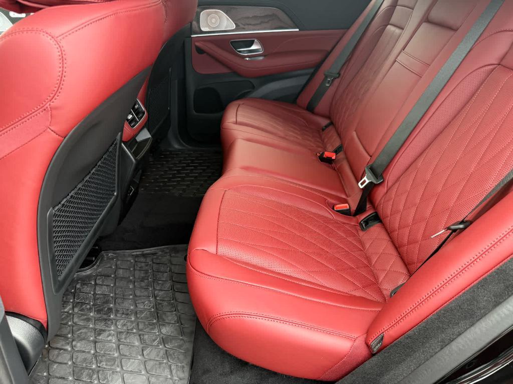 new 2025 Mercedes-Benz AMG GLE 53 car, priced at $117,580