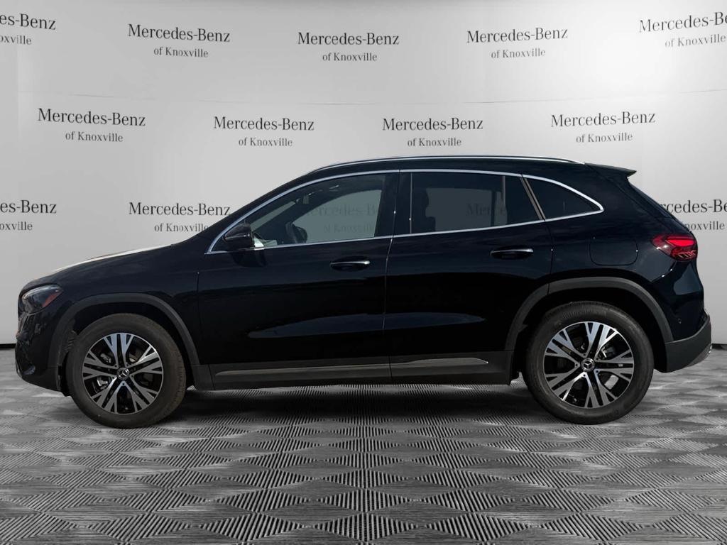 used 2025 Mercedes-Benz GLA 250 car, priced at $44,500