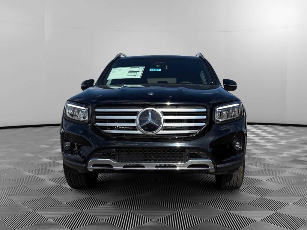 new 2025 Mercedes-Benz GLB 250 car, priced at $49,595