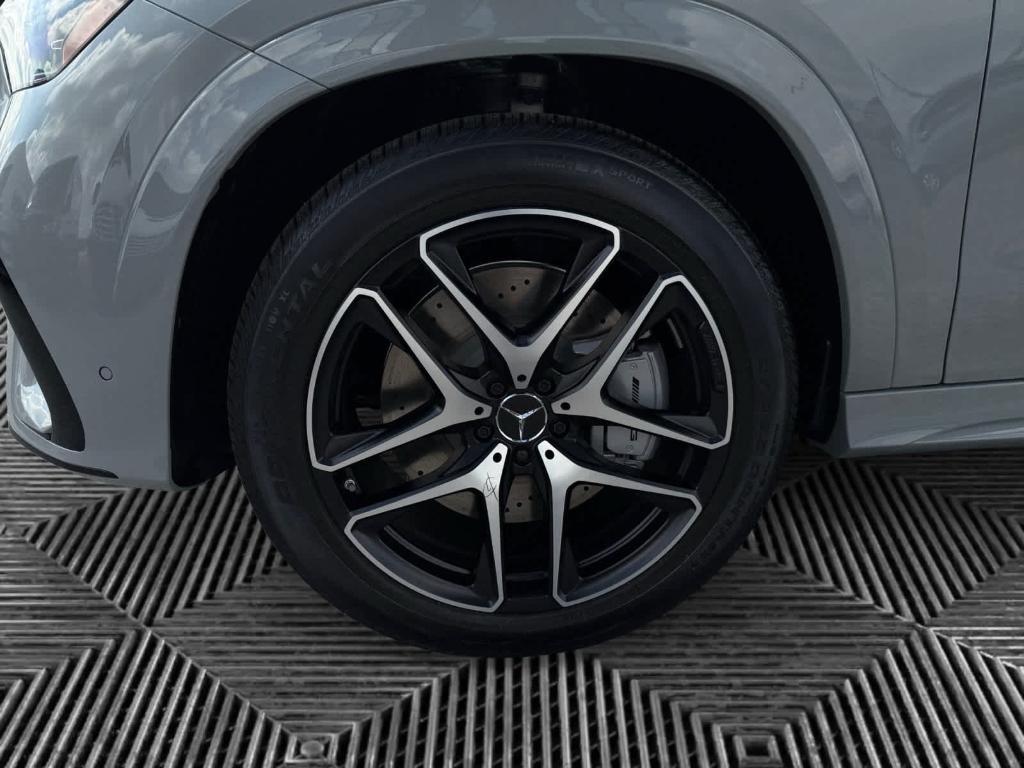 new 2025 Mercedes-Benz AMG GLE 53 car, priced at $102,265
