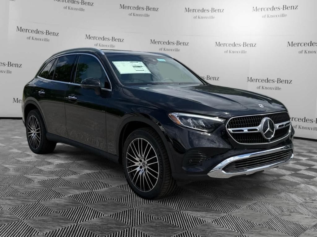 new 2025 Mercedes-Benz GLC 300 car, priced at $60,955