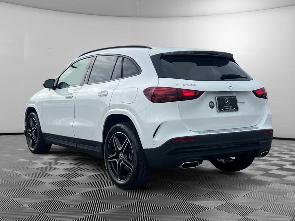 new 2025 Mercedes-Benz GLA 250 car, priced at $49,175