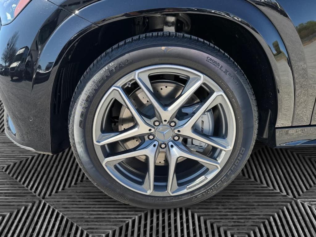 new 2025 Mercedes-Benz AMG GLE 53 car, priced at $93,335