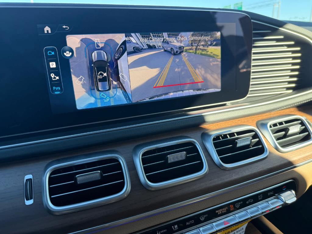 new 2026 Mercedes-Benz GLS 580 car, priced at $122,085