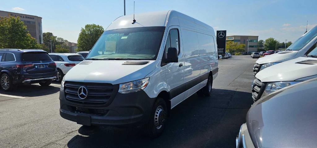 new 2024 Mercedes-Benz Sprinter 3500 car, priced at $68,480