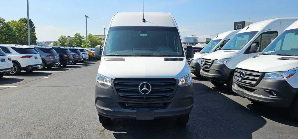 new 2024 Mercedes-Benz Sprinter 3500 car, priced at $68,480