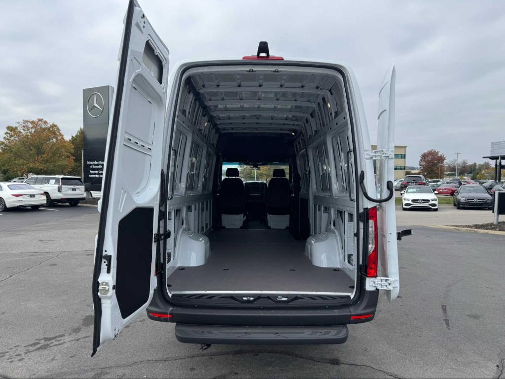 new 2025 Mercedes-Benz Sprinter 3500 car, priced at $69,392
