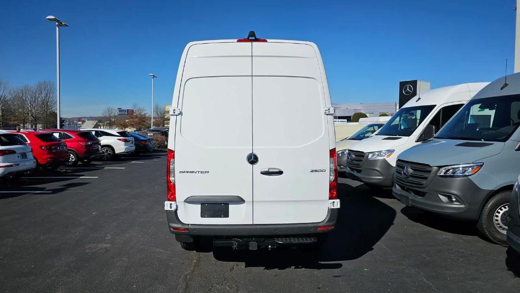 new 2024 Mercedes-Benz Sprinter 2500 car, priced at $62,184