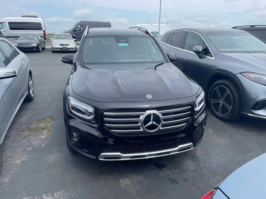 used 2024 Mercedes-Benz GLB 250 car, priced at $45,800