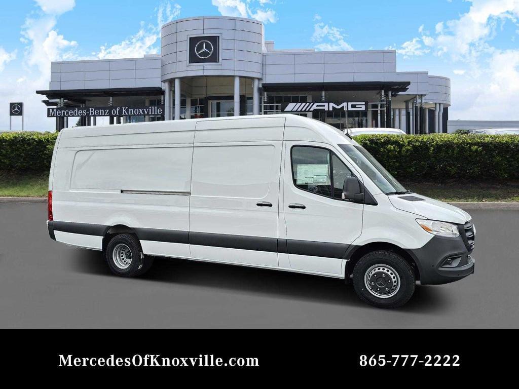 new 2024 Mercedes-Benz Sprinter 3500 car, priced at $73,728