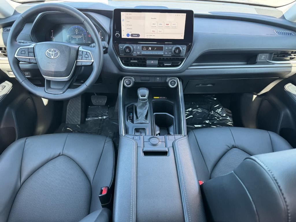 used 2025 Toyota Grand Highlander car, priced at $48,554