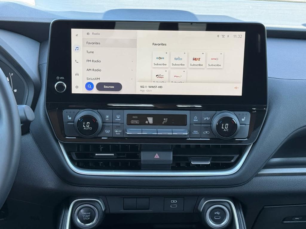 used 2025 Toyota Grand Highlander car, priced at $48,554