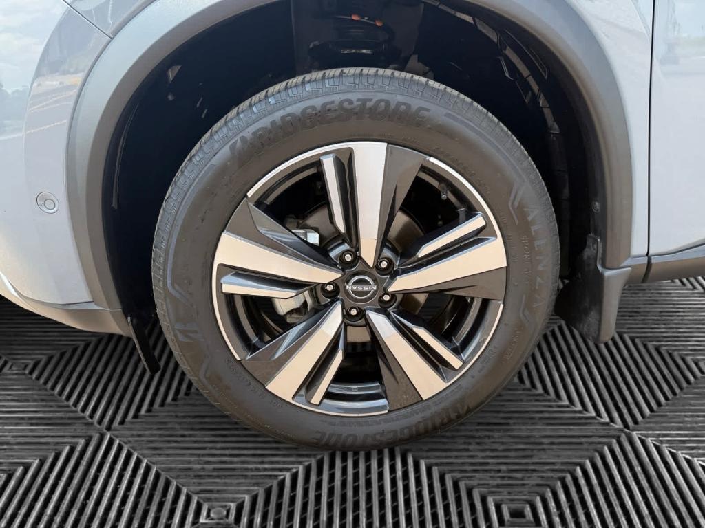 used 2023 Nissan Rogue car, priced at $31,900
