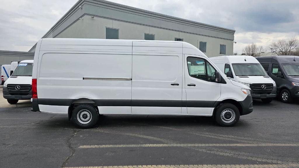 new 2024 Mercedes-Benz Sprinter 3500 car, priced at $66,947