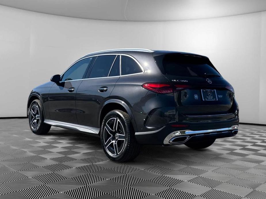 new 2024 Mercedes-Benz GLC 300 car, priced at $60,075