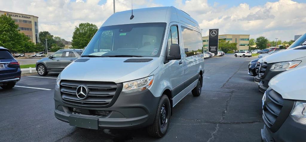 new 2024 Mercedes-Benz Sprinter 2500 car, priced at $73,075