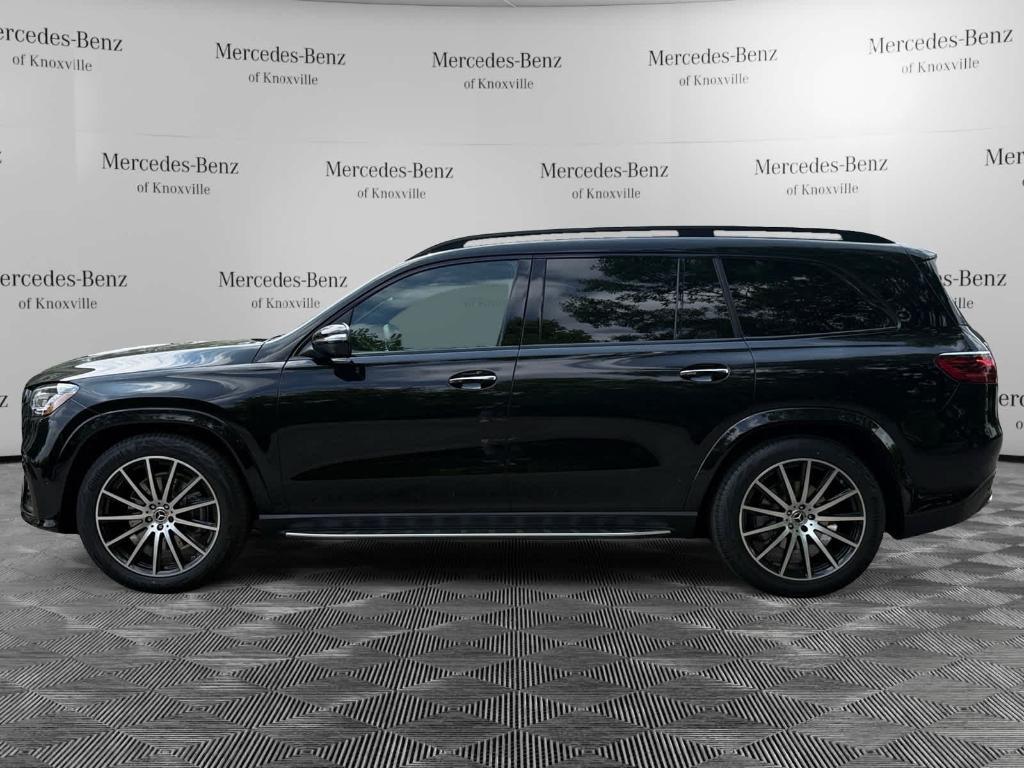 new 2025 Mercedes-Benz GLS 580 car, priced at $120,425