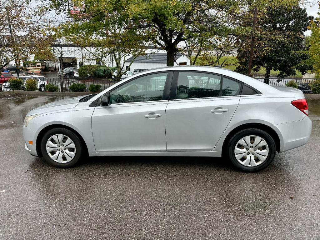 used 2012 Chevrolet Cruze car, priced at $6,000