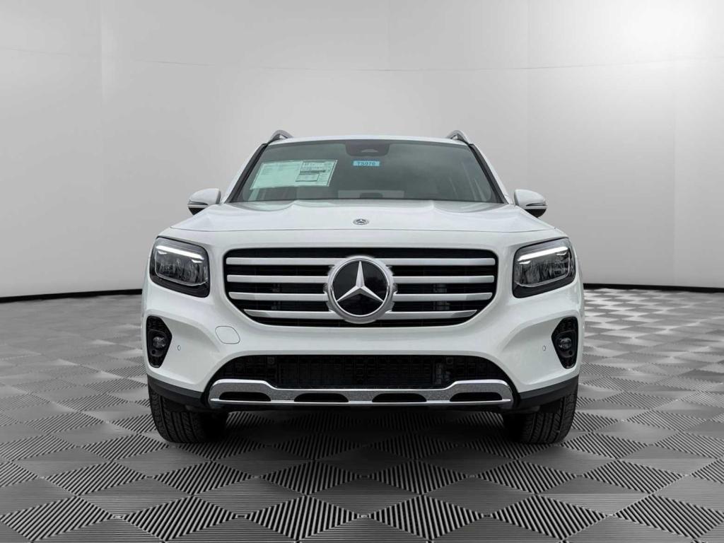 new 2025 Mercedes-Benz GLB 250 car, priced at $49,595