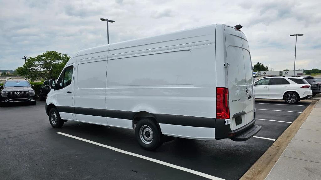 new 2024 Mercedes-Benz Sprinter 3500XD car