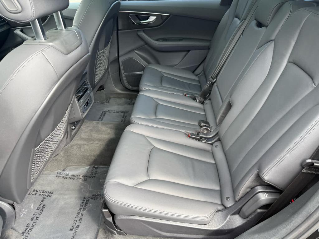 used 2024 Audi Q7 car, priced at $52,990